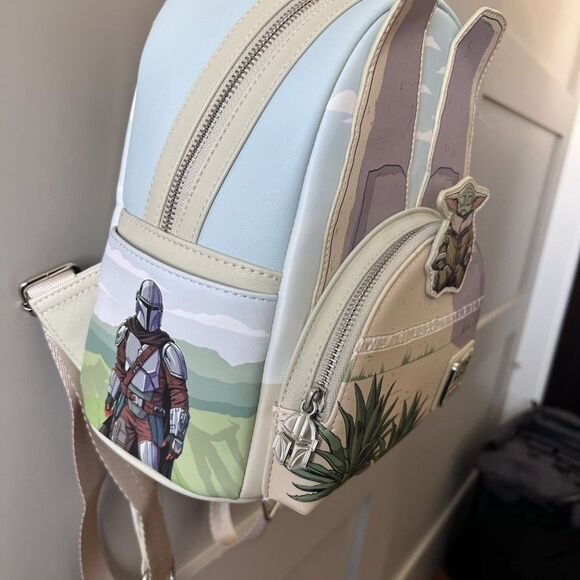 Star‎ Wars Loungefly Mini Backpack Mandalorian Grogu Glow in the Dark Travel NEW - Picture 7 of 16